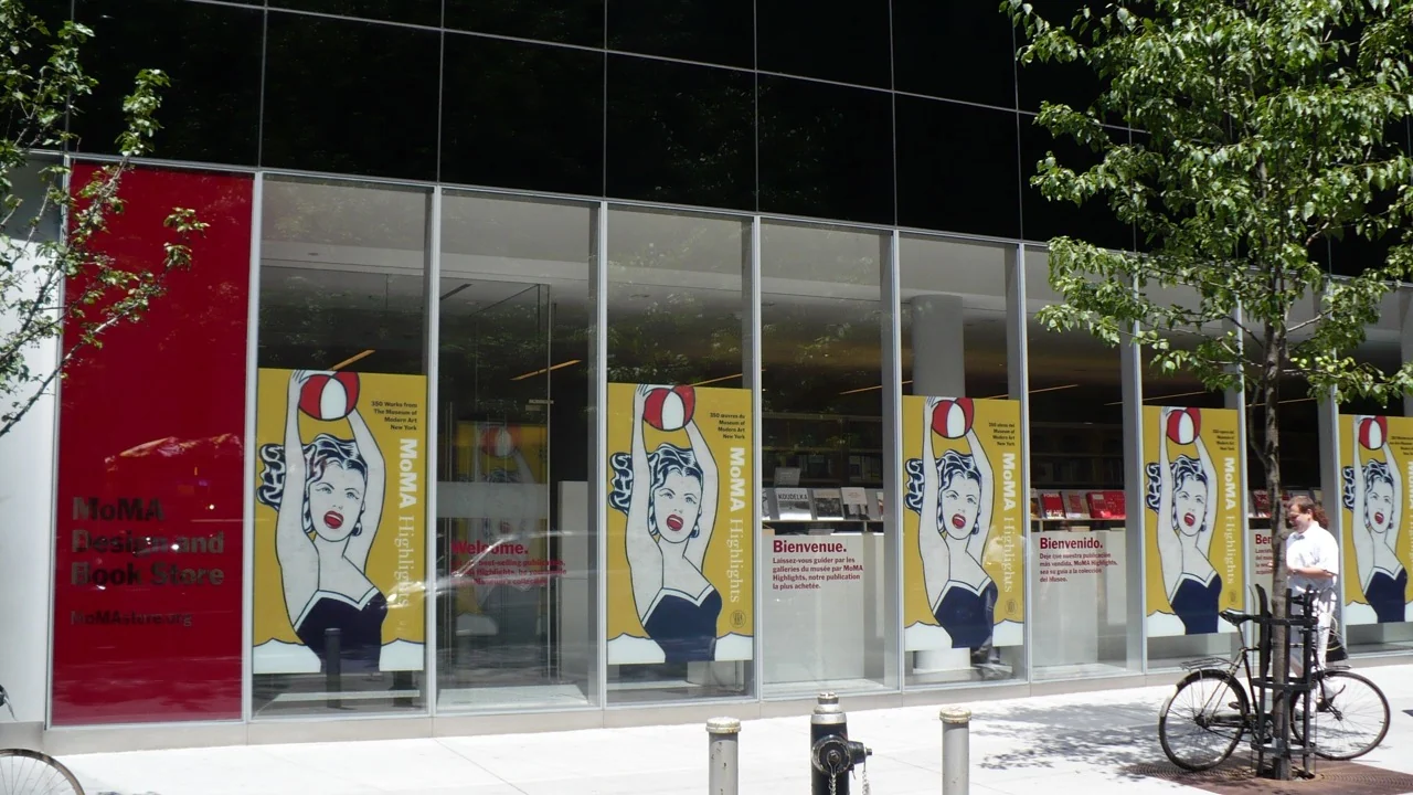 2007年实拍:MoMA设计书店橱窗,非主入口